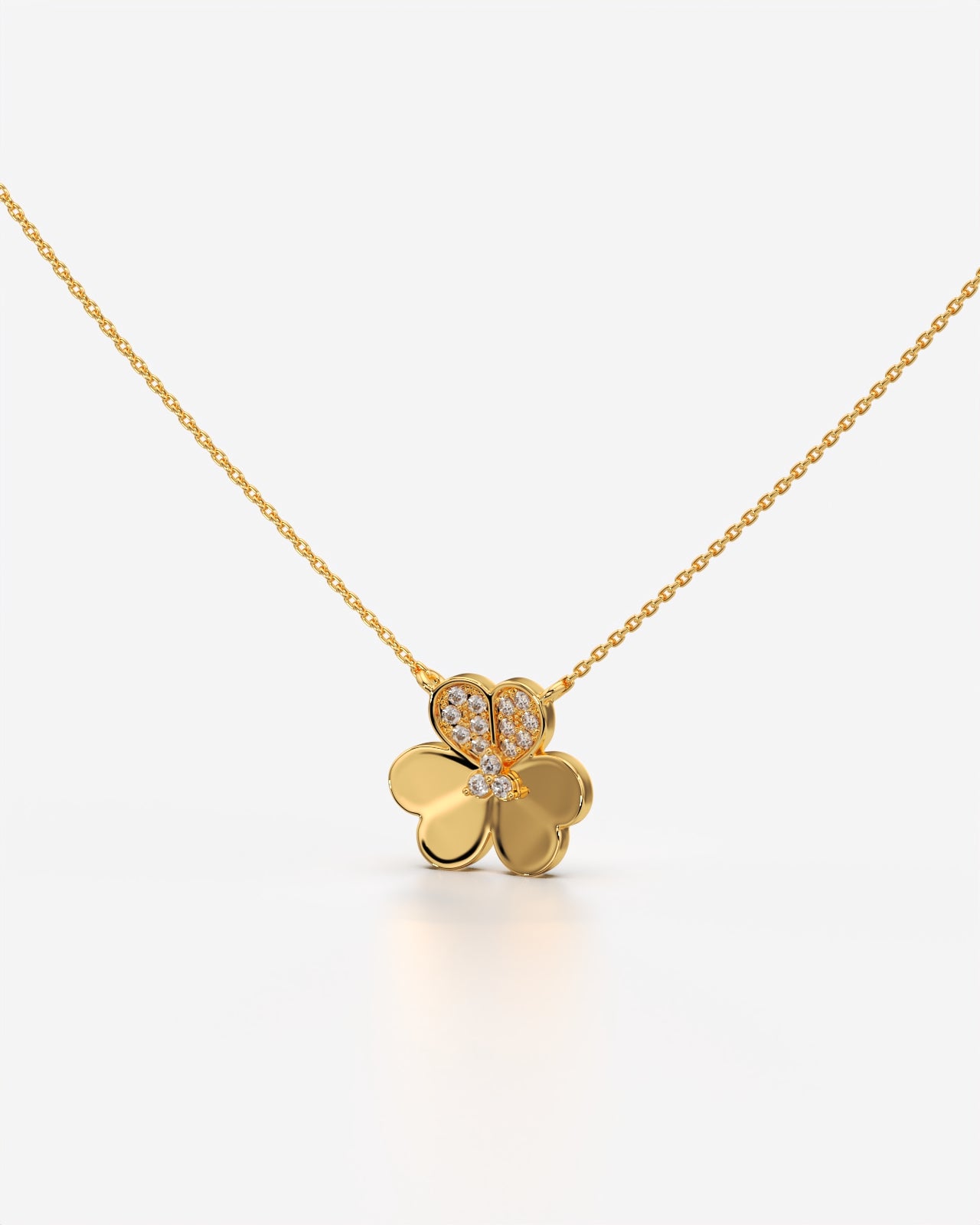 Blooming Clover Pendant Necklace